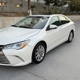 Toyota Camry 2016