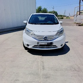 Nissan Versa Note 2014