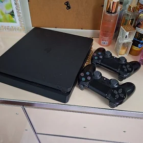 playstation 4 slim ps4