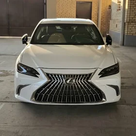 Lexus ES 350 2022