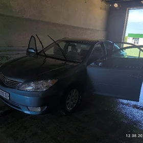 Toyota Camry 2003