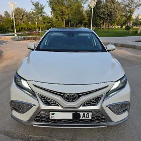 Toyota Camry 2023