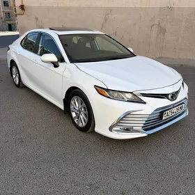 Toyota Camry 2023