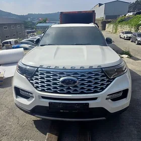 Ford Explorer 2022