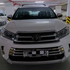 Toyota Highlander 2017