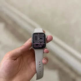 iPhone Apple Watch 8 45mm