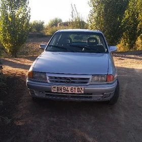 Opel Astra 1992