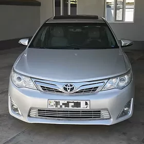 Toyota Camry 2012