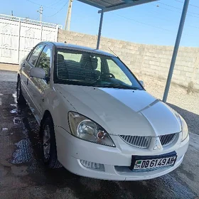 Mitsubishi Lancer 2004