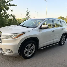 Toyota Highlander 2014