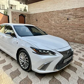 Lexus ES 350 2019