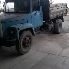 Gaz 53 1985