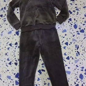 костюм