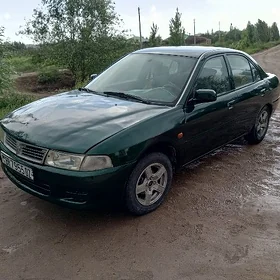 Mitsubishi Lancer 2001