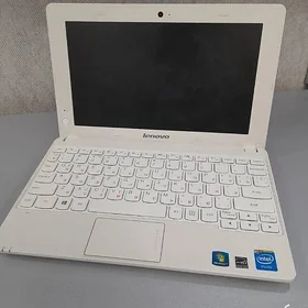 Kompýuter lenovo