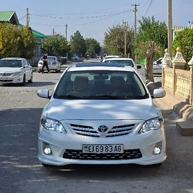 Toyota Corolla 2011