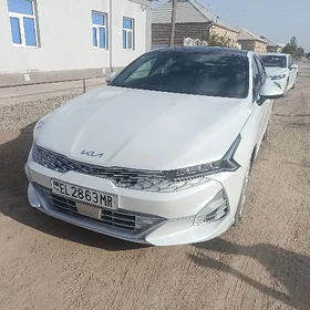Kia K5 2022