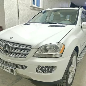 Mercedes-Benz ML350 2008