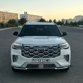 Ford Explorer 2025