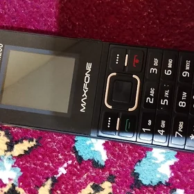 Maxfone M200