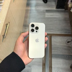 iPhone 16 Pro