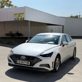 Hyundai Sonata 2021