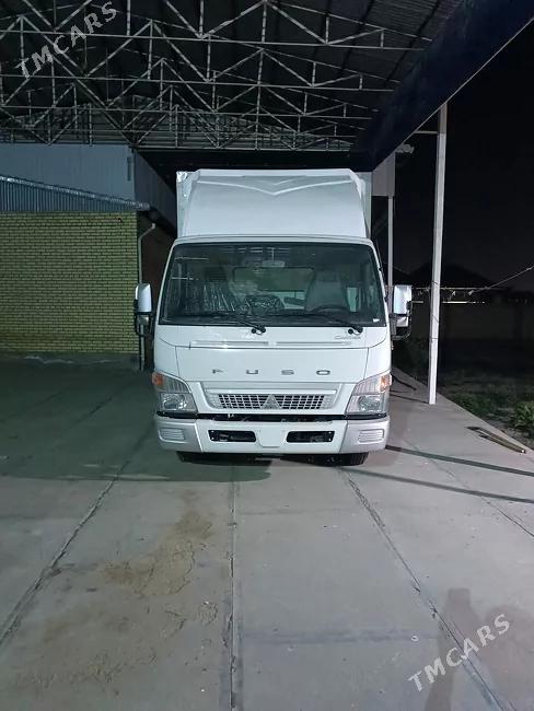 Mitsubishi Canter 2026 - 1