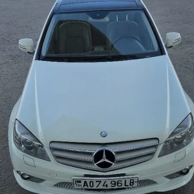 Mercedes-Benz C300 2010