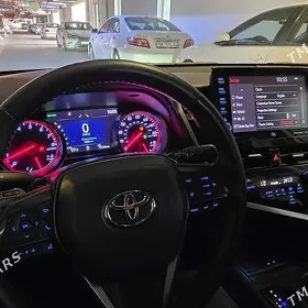 Toyota Camry 2021