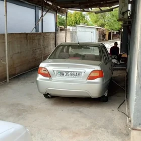 Daewoo Nexia 2010