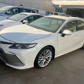 Toyota Camry 2022