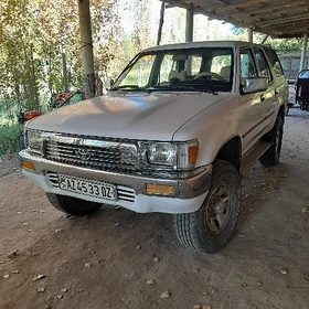 Toyota 4Runner 1990