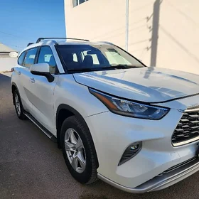 Toyota Highlander 2023