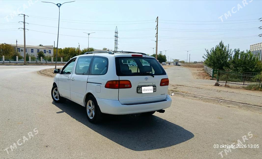 Toyota Sienna 1999 - 1