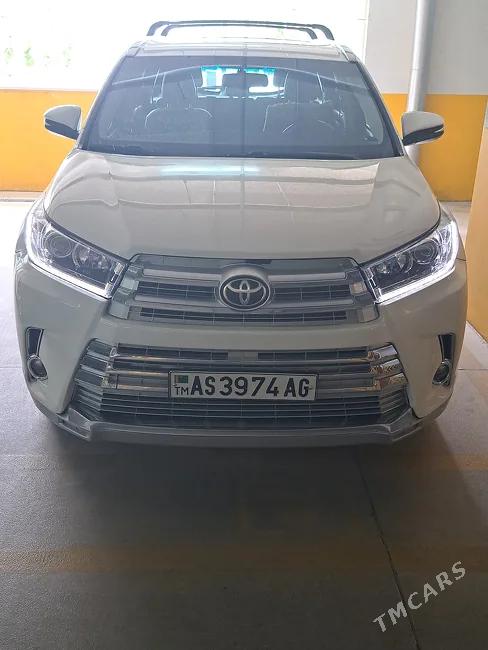 Toyota Highlander 2016 - 1