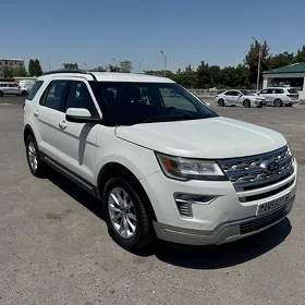 Ford Explorer 2018