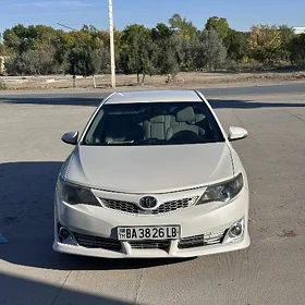 Toyota Camry 2013