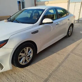 Kia Optima 2019