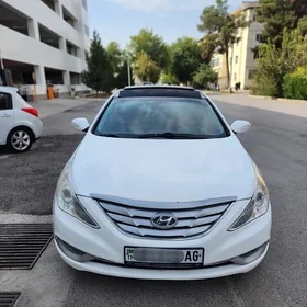Hyundai Sonata 2012