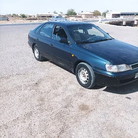 Toyota Carina 1993