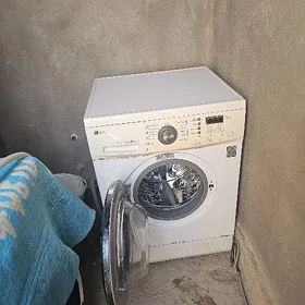 kir maşyn LG 8 kg
