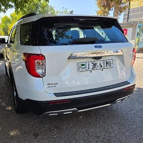 Ford Explorer 2021