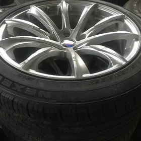 BMW diska r 18 nazni şroki