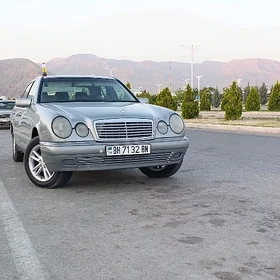 Mercedes-Benz E-Class 1999