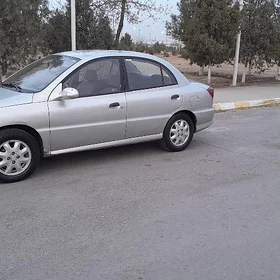 Kia Rio 2001