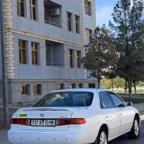 Toyota Camry 2000
