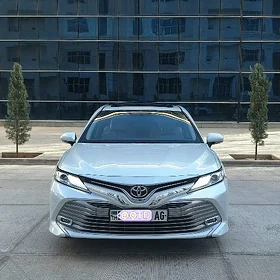Toyota Camry 2020
