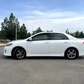 Toyota Corolla 2012