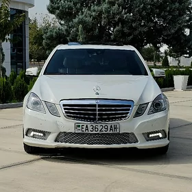 Mercedes-Benz E350 2010