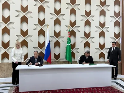 Мередов и Лавров подписали новую программу дипломатического сотрудничества